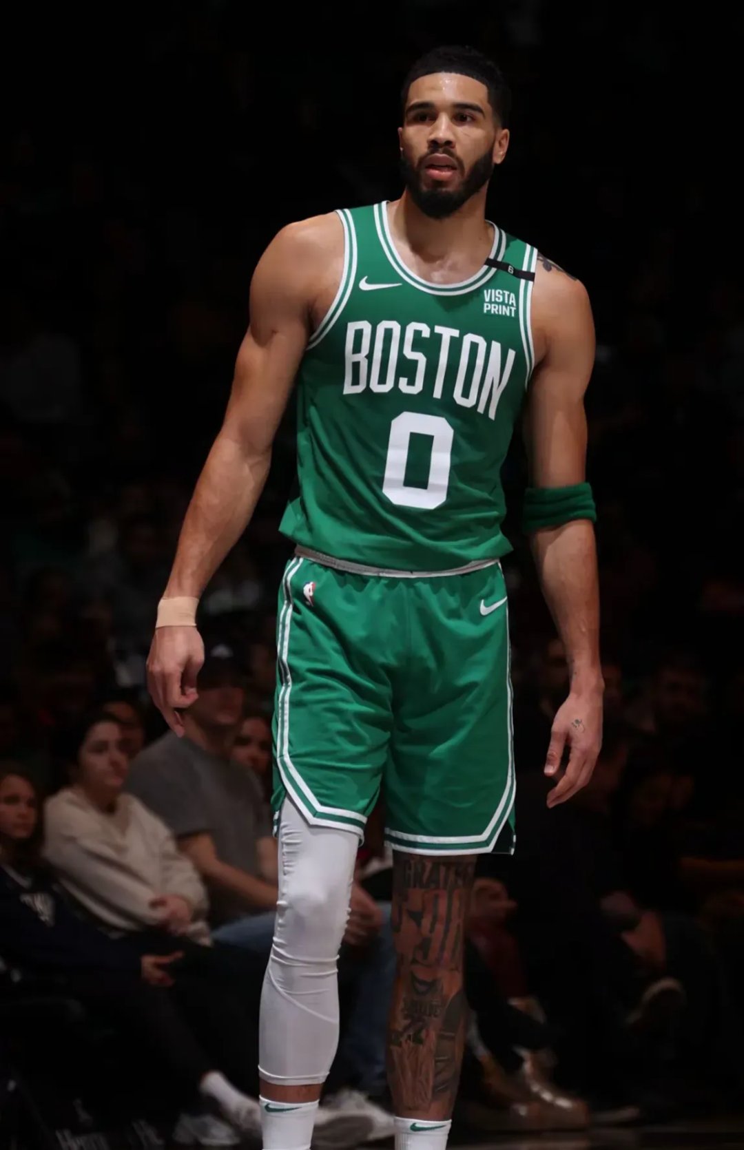 波尔津吉斯狂砍塔图姆分，连续三场30+迎来新赛季高光！